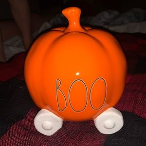 Rae Dunn Carriage Pumpkin